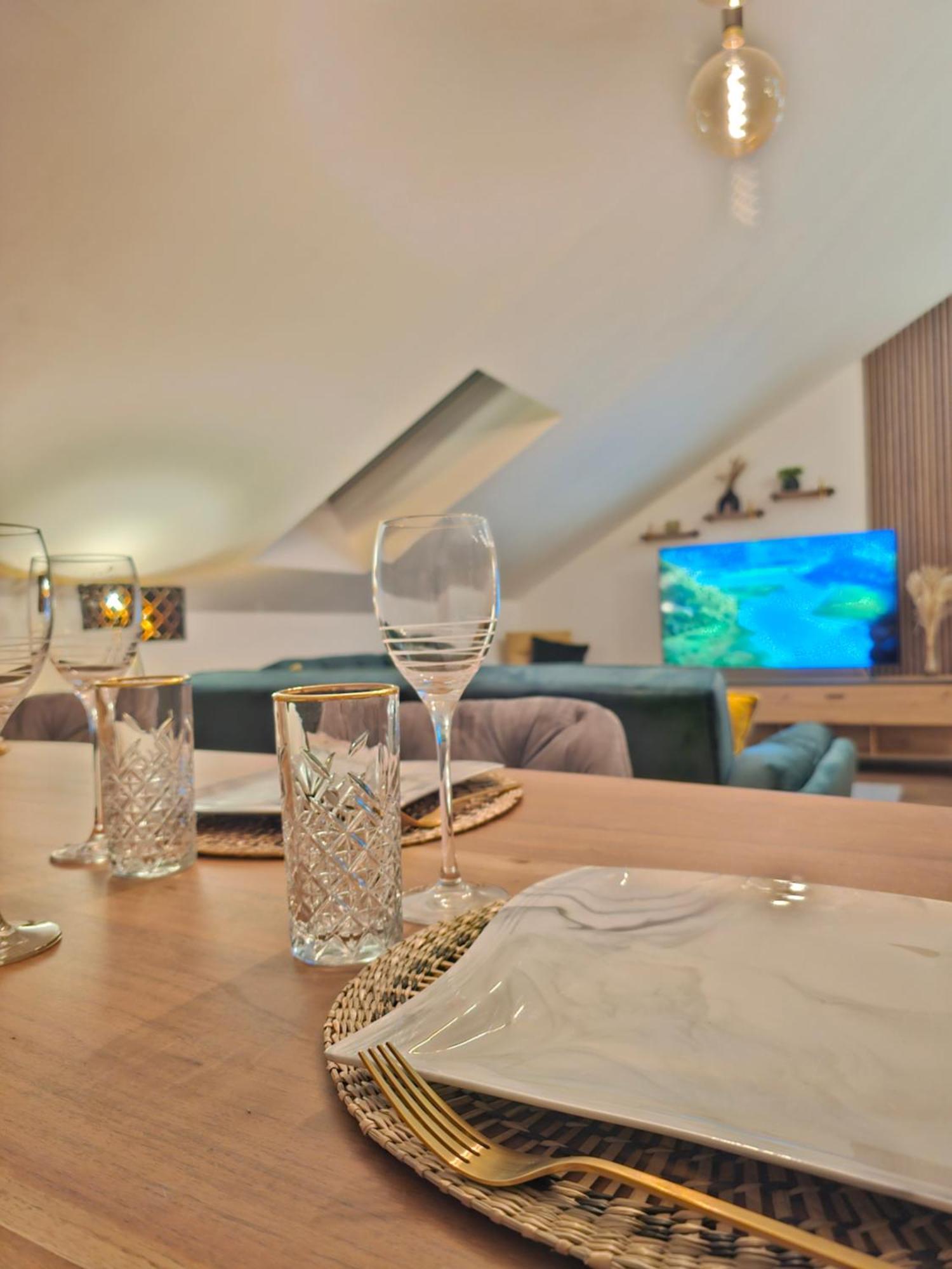 Apartamento Design-Penthouse I 90Qm I Europapark 20 Min I Boxspring I Nespresso I Parking Lahr  Exterior foto
